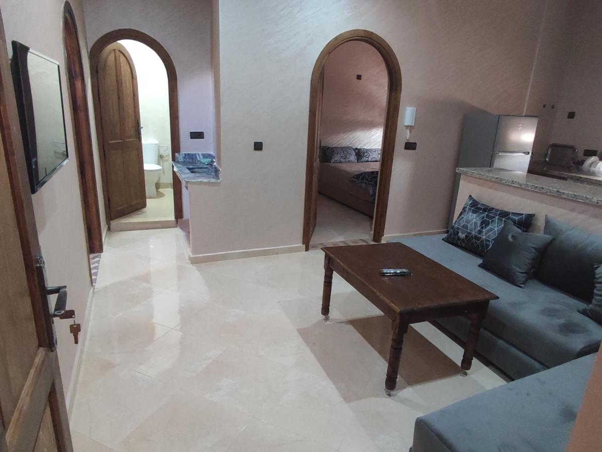 מירלפט Ocean Guest House מראה חיצוני תמונה
